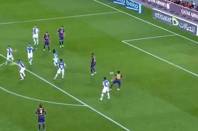 Γκολ από το μάτι της βελόνας ο Μέσι (VIDEO)
