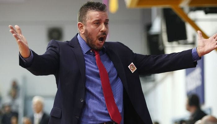 Επιτέθηκε στον Σχινά ο Παπαθεοδώρου, τι γράφτηκε στο φ.α.