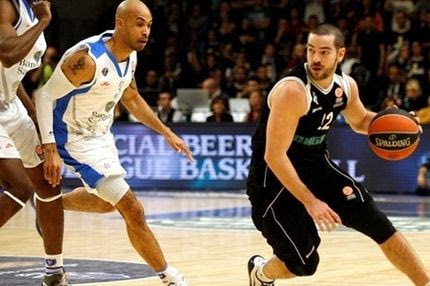 Η Νίζνι έχασε τον ηγέτη της