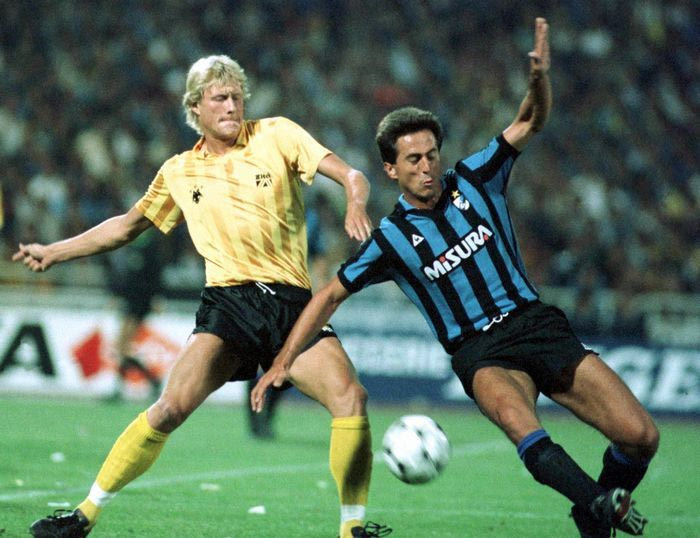 Οι… προάγγελοι του Γιόχανσον και οι κεφαλιές (PHOTOS, VIDEO)