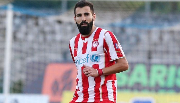 Εκτός Σιόβας, Εντιγκά με ΠΑΟΚ