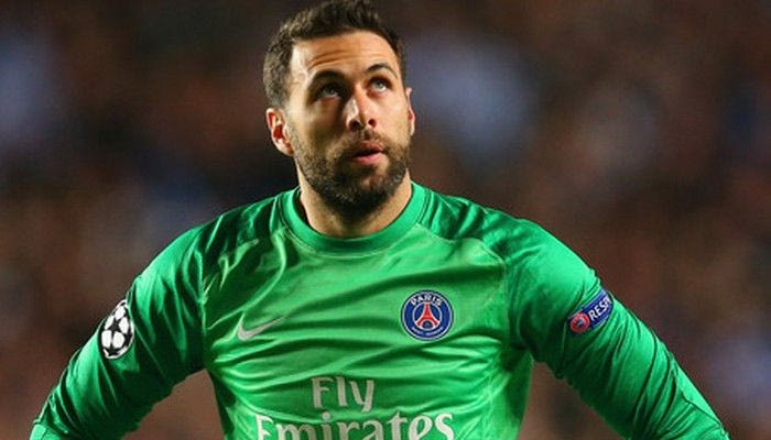 Λήστεψαν τον Σιρίγκου στο δρόμο