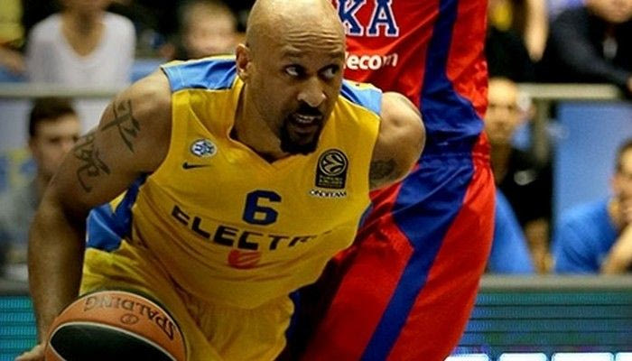 Με τον τίτλο του MVP ο Σμιθ απέναντι στον Παναθηναϊκό