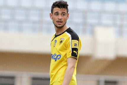 Τσεβάς αντί Ντούνη στην αποστολή της ΑΕΚ