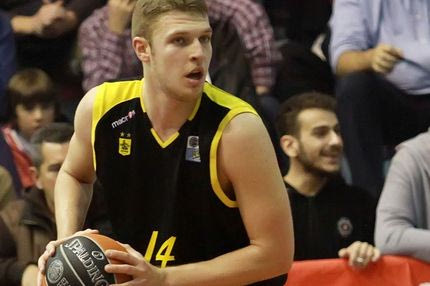 Βεζένκοφ: “Ο Άρης έχει βαριά φανέλα και ιστορία”