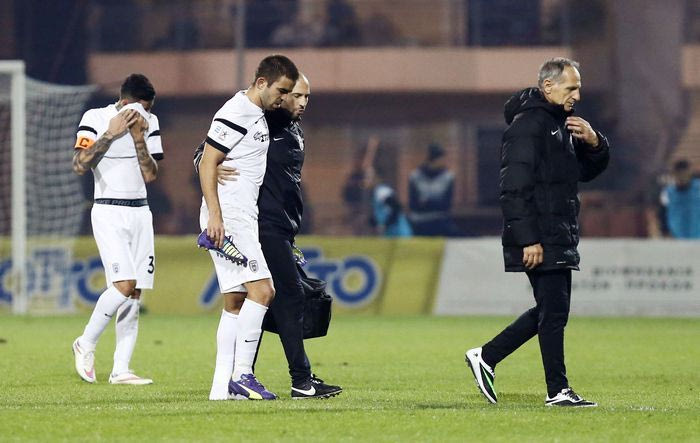 Το σκληρό χτύπημα στον Βίτορ (PHOTO)