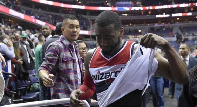 Ξέσπασε σε λυγμούς ο Τζον Γουόλ (VIDEO)