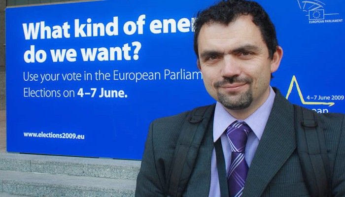 Ένας από τους 17 που προσέφυγαν στο ΣτΕ μιλάει στο Contra.gr