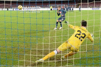 Φάση των 16: Η Νάπολι “εκτέλεσε” Ουντινέζε και… Κονέ (VIDEO)