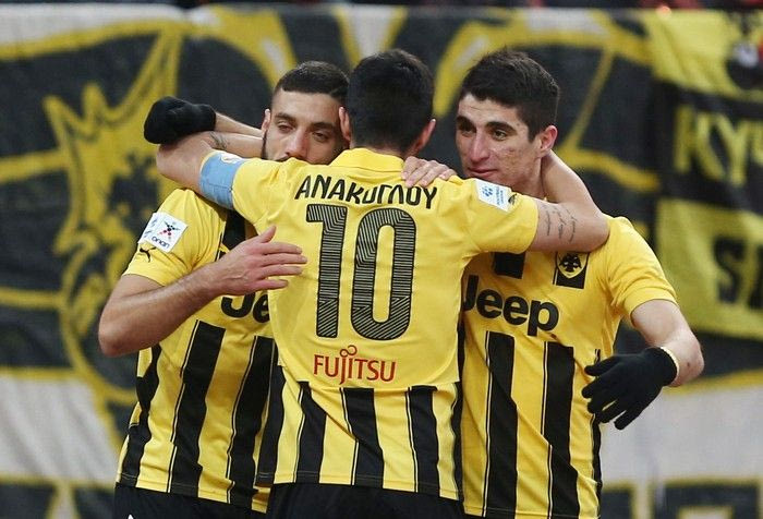 Τσίπρας εναντίον ΑΕΚ