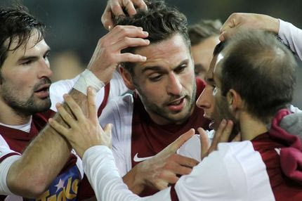 Νικήτρια της θεσσαλικής μονομαχίας η ΑΕΛ, “διπλό” ο Αχαρναϊκός