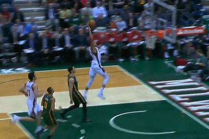 Κλέψιμο και κάρφωμα για Όσκαρ από τον Αντετοκούνμπο! (VIDEO)