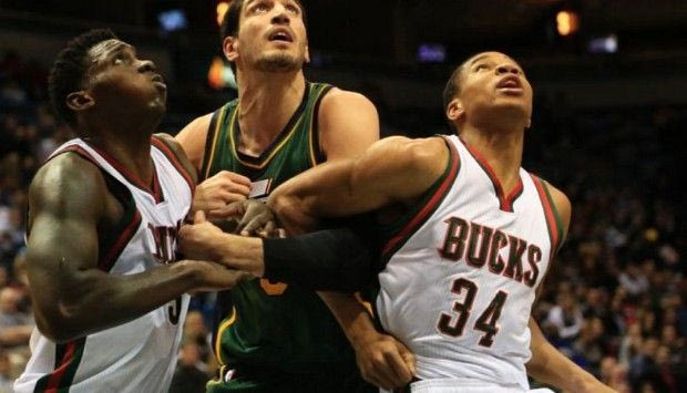 Ήττα οι Μπακς, κορυφαίος ο Αντετοκούνμπο (VIDEO)