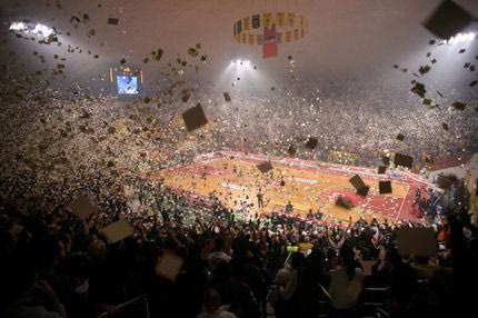 ΑΠΟΘΕΩΣΗ για την ατμόσφαιρα που δημιουργούν οι φίλαθλοι του Άρη (VIDEO)