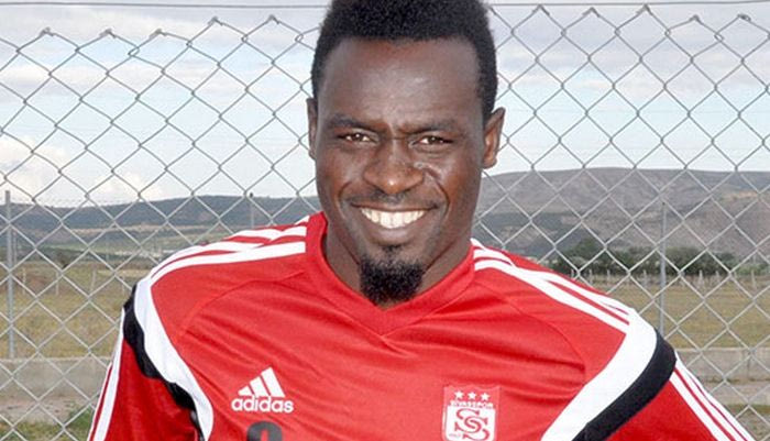 Όλο και πιο κοντά σε Κρισάντους η ΑΕΚ