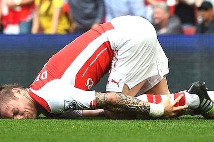 Τρεις μήνες έξω ο Ντεμπουσί