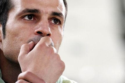 Έκανε… εξώφυλλο τον Μπουονανότε ο Ντέμης