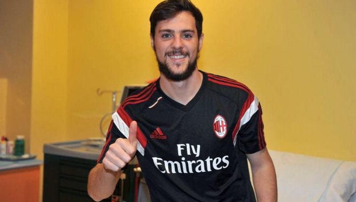 Επίσημα Μιλανέζος ο Ντέστρο (PHOTO)