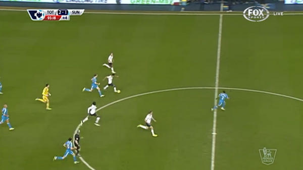 Τεράστιο διαιτητικό λάθος στην Premier League (VIDEO)