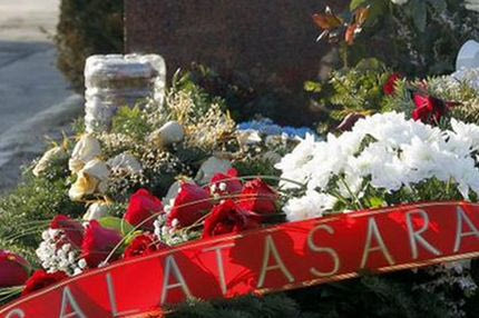 Στο μνήμα του Ίβκοβιτς ο πρόεδρος της Γαλατάσαραϊ (PHOTOS)