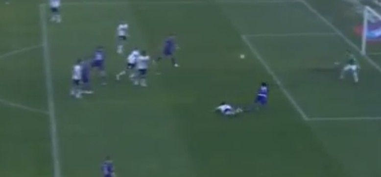 “Όσκαρ” καλύτερης βουτιάς ο Κουαδράδο (VIDEO)