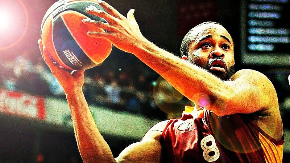 “Δεν θέλω Μόσχος, θέλω… παλάτι”