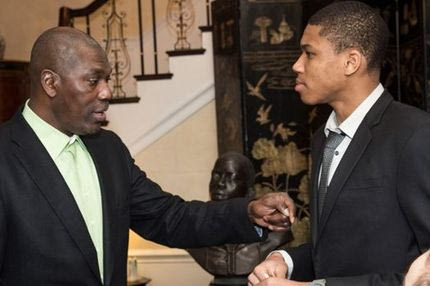 Χακίμ στον Αντετοκούνμπο: “Μπορείς να κυριαρχήσεις στη θέση σου”