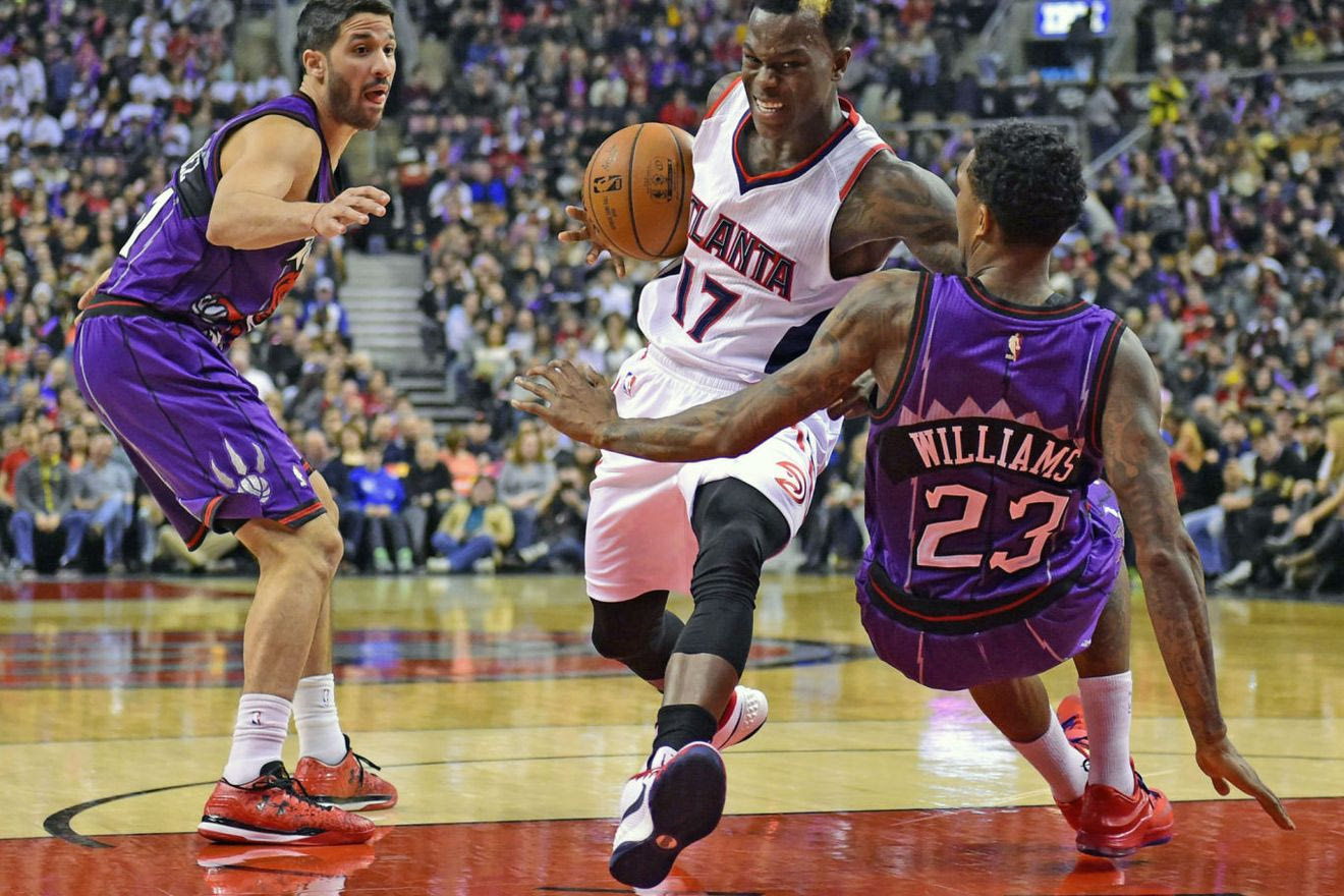 Νικητές στο ντέρμπι οι Χοκς