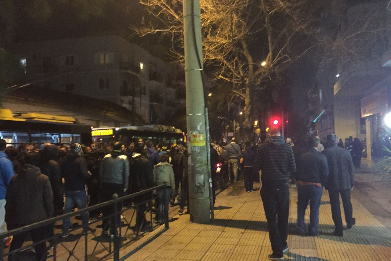 Πολυπληθής πορεία για το γήπεδο (PHOTOS)