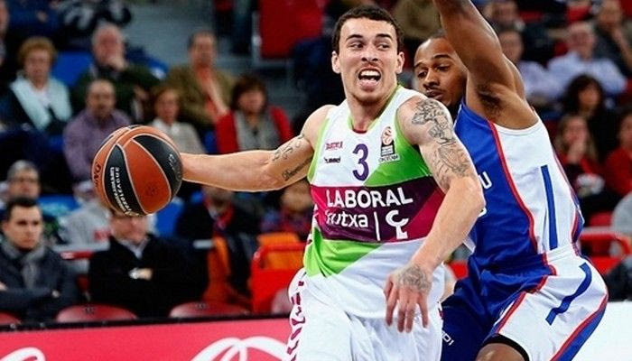 Κάρφωμα αλά Λεμπρόν Τζέιμς ο Μάικ Τζέιμς! (VIDEO)