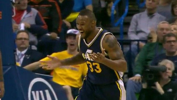 Το ΑΠΙΣΤΕΥΤΟ καλάθι του Μπούκερ στην εκπνοή κλέβει τις εντυπώσεις στην κορυφή του TOP-10 (VIDEO)