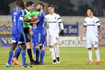 Εκτός για τέσσερα ματς ο Κάτσε