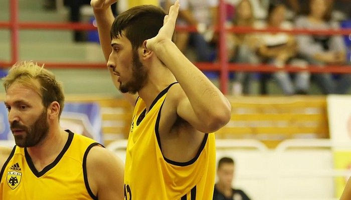 Πάει Ισπανία από ΑΕΚ ο Καμπερίδης