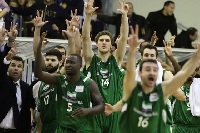 Ανακοίνωση διαμαρτυρίας 4 λέξεων!