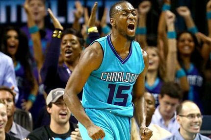 Το τρομερό buzzer beater του Γουόκερ στην κορυφή του Top10 (VIDEO)