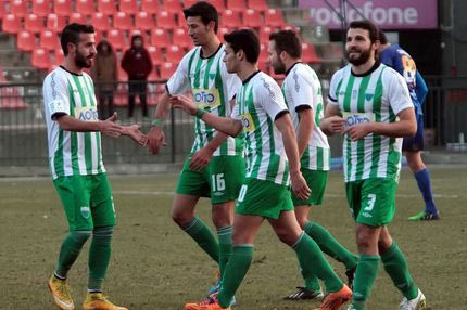 “Πρωτιά” για Λεβαδειακό, πρόκριση για Ηρακλή