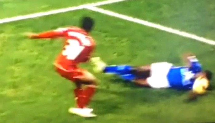 Το “αστείο” πέναλτι της Λίβερπουλ (VIDEO)