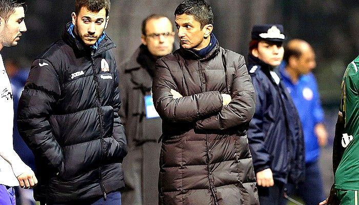 Λουτσέσκου: “Αποκλείσαμε μία ιστορική ομάδα”