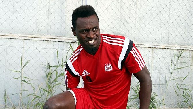 Επαφή Κρισάντους με κυπριακή ομάδα