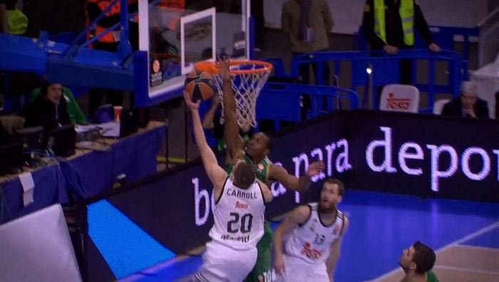 Τρομερή τάπα του Νέλσον στον Κάρολ (VIDEO)