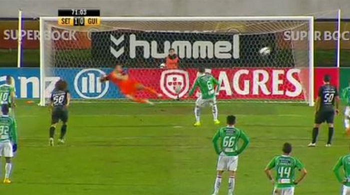 Γκολ αλά Πανένκα ο Πέλκας (VIDEO)