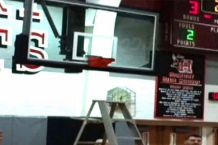 Πτώση στεφάνης από βολή! (VIDEO)