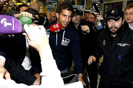 Χαμός στην υποδοχή του Σίλβα στο “Μπαράχας” (VIDEO)