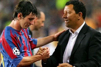 Τεν Κάτε: “Ο Μέσι παραμένει στην Μπαρτσελόνα επειδή το υποσχέθηκε στον Βιλανόβα”