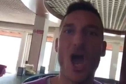 Ο Τότι μιμείται τον Ρονάλντο (VIDEO)