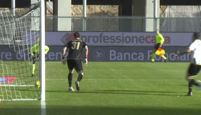 Το γκολ-φάντασμα της Ρόμα (VIDEO)