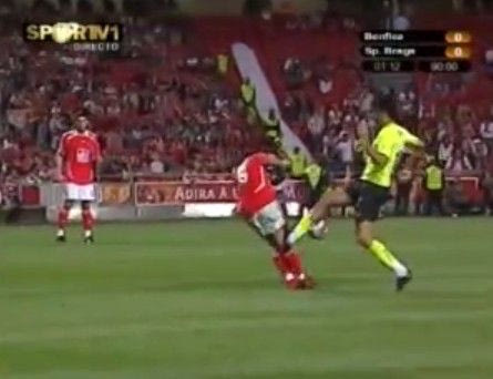 “Δολοφόνος” από τα 18 ο Ντιέγκο Κόστα (VIDEO)