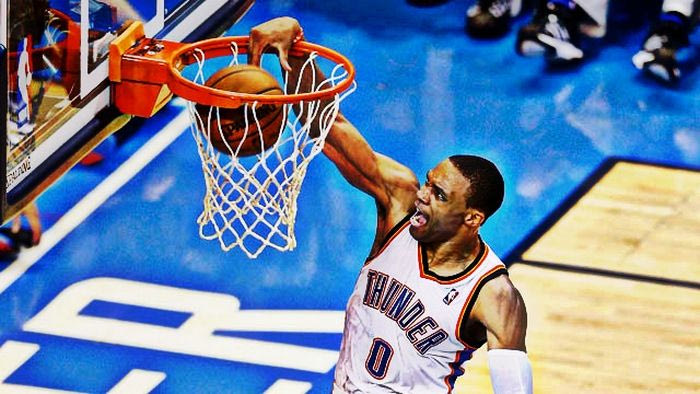 Σπάει τα κοντέρ ο Ουέστμπρουκ, στα χνάρια του Οσκαρ Ρόμπερτσον!