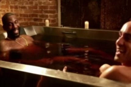 Συνέντευξη σε μπανιέρα γεμάτη κρασί ο Στουντεμάιρ (VIDEO)