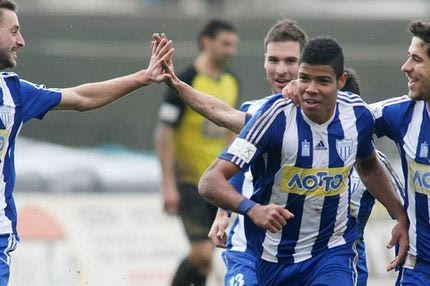 Νίκη στο φινάλε ο Αιγινιακός, φουλ για πλέι οφ ο Απόλλων